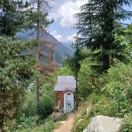 Avasaa Cafe And Stay Jibhi Exterior photo