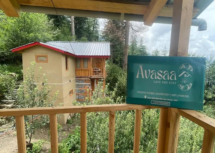 Avasaa Cafe And Stay
